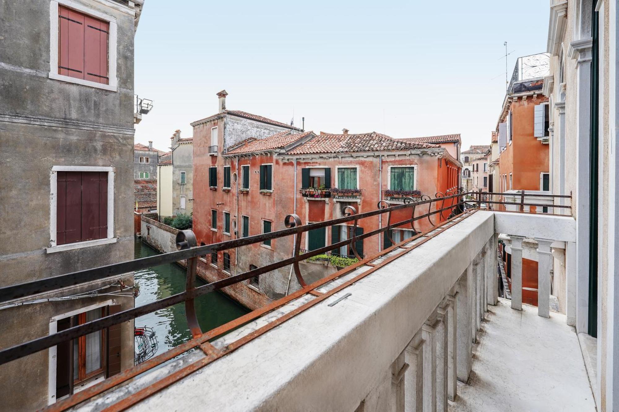 Numa Venice Forcola Exteriör bild